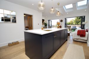 Kitchen- click for photo gallery